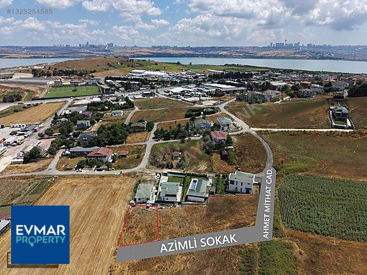 Büyükçekmece Hürriyet’te 500 m² Konut İmarlı Göl Manzaralı Arsa (PK-446)